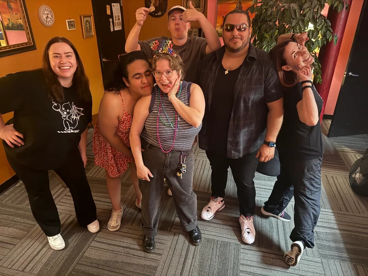 Delilah Nochipa, Dimitri Venice, Sabrina Stoffels, Devin Glass, Katie Mark, and Yarnmaze at Hecklers' Happy Hour